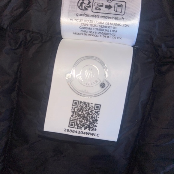 Moncler White Garment Bag with Logo - Picture 6 of 7